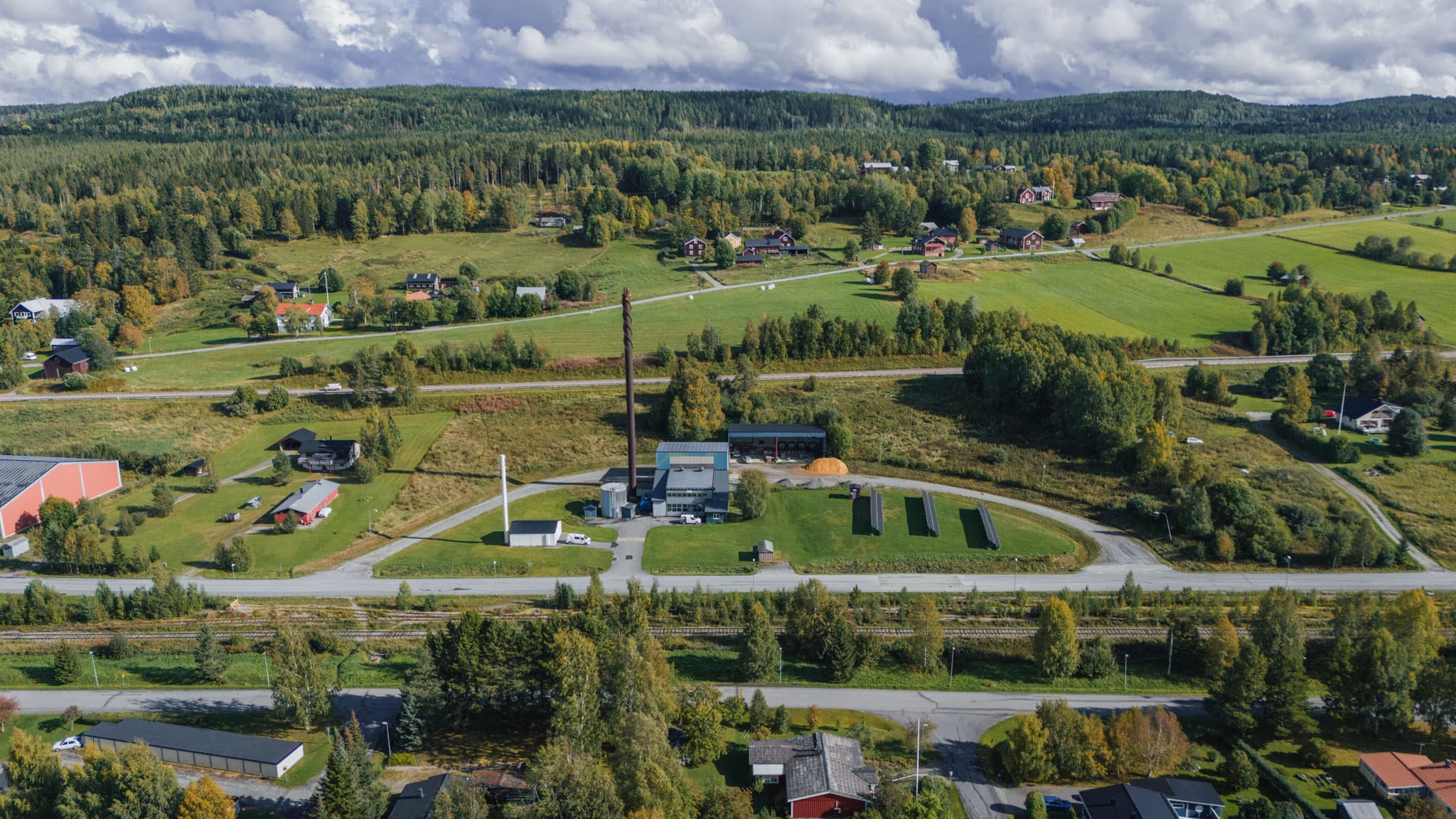 BTEAs vattenvärmeverk i Svenstavik. Fjärrvärmetariffer ger en tydlig bild av fjärrvärmepriser för hushåll och företag.